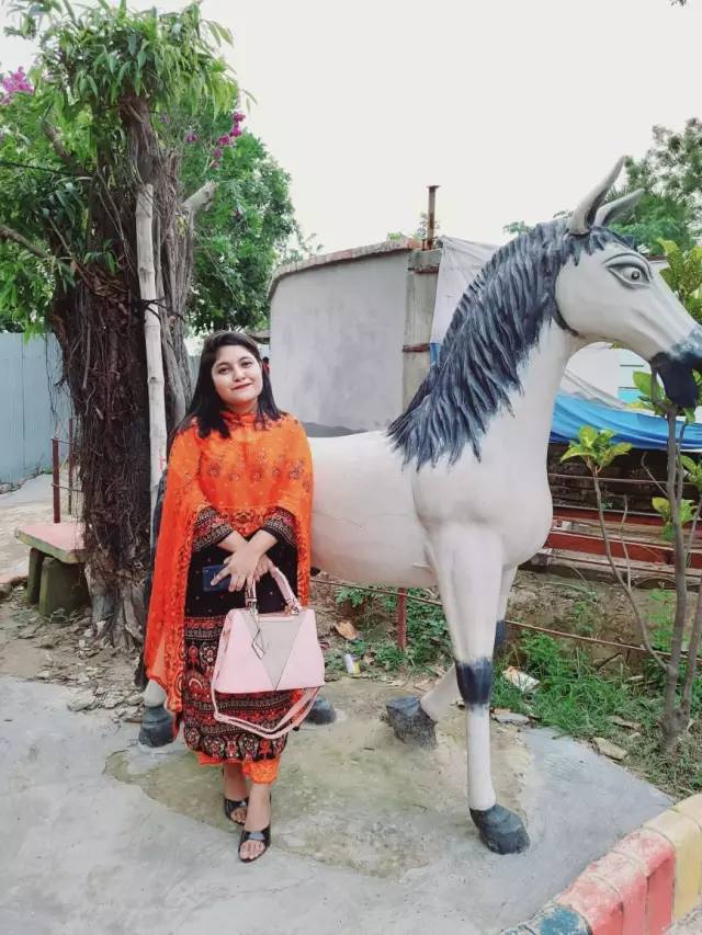 Im looking for groom Im posting for myself 