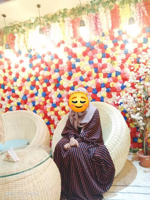 Respected Halal Job or business groom looking for