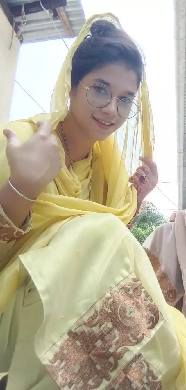 Looking groom for my cousin elder sister