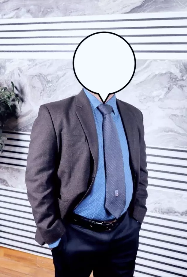 Government Officer, Janata Bank. Work environment Alhamdulillah is very good seeking his bride