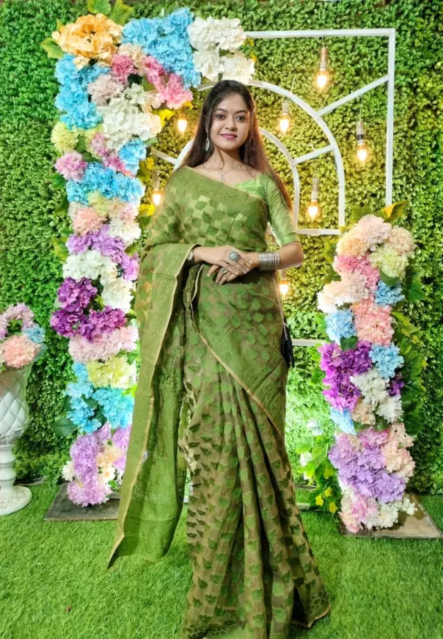 I want a groom for my younger sister. Looking for a cool head cheerful matured, social man. Who will not have much anger