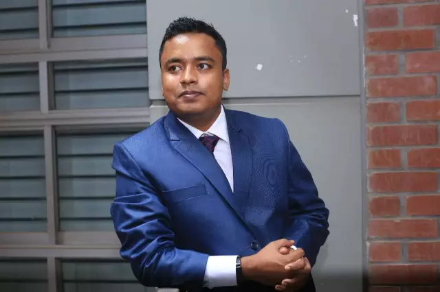 Seeking bride for my friend Can be any district. But it is better if it is around Chandpur or Dhaka.