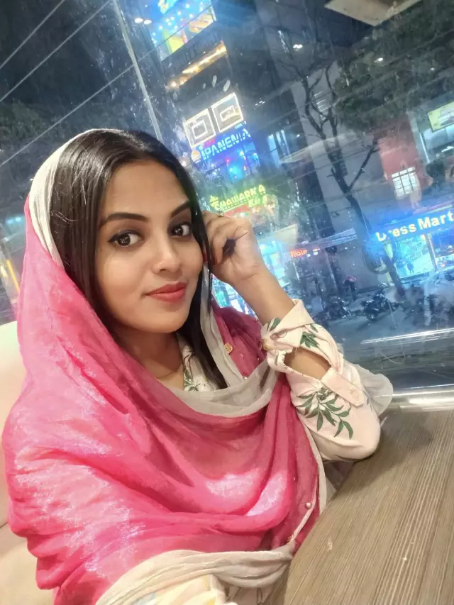 Looking for a groom for myself Settled in Dhaka is preferable