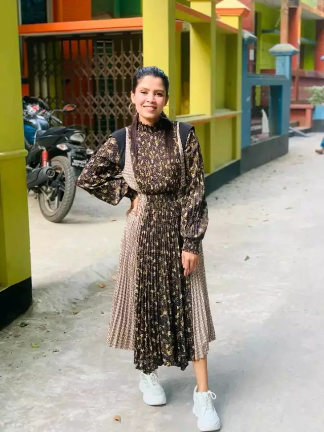 Looking for Groom For my cousin little sister.
