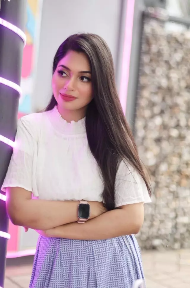 Now studying in a reputed private dental college seeking her groom