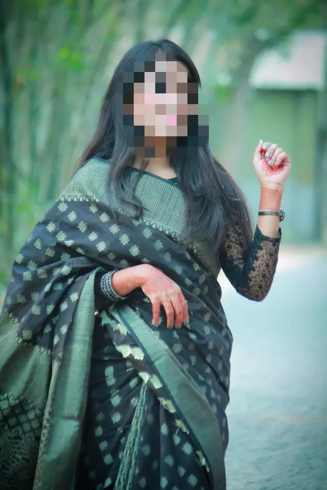 On behalf post Looking for Groomin dhaha for my best friend. 