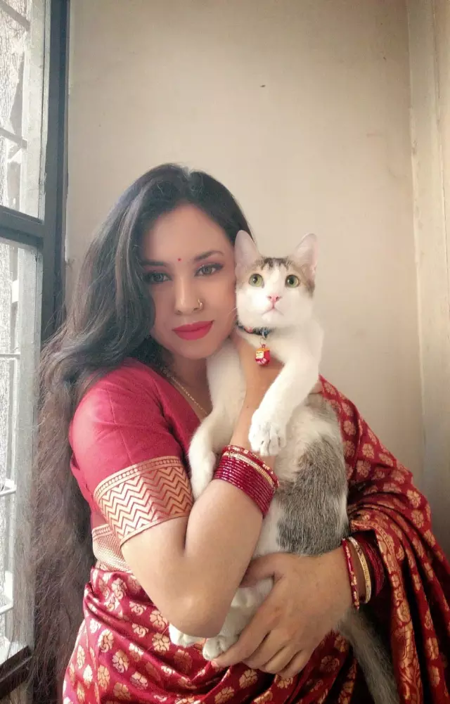 Looking for groom settled or planning to settle in abroad for my one and only daughter