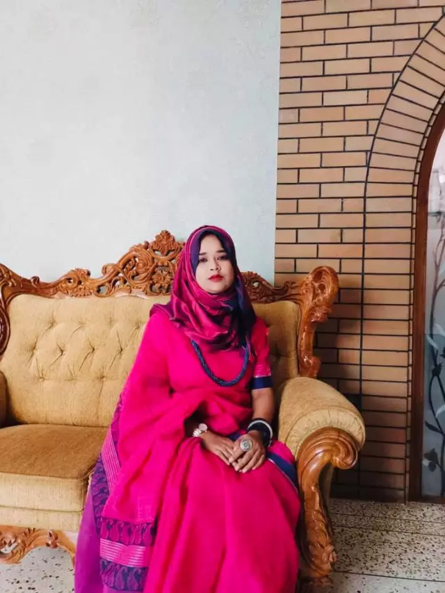 Working as school teacher in a kindergarten school, Mohammadpur, Dhaka seeking groom in Dhaka