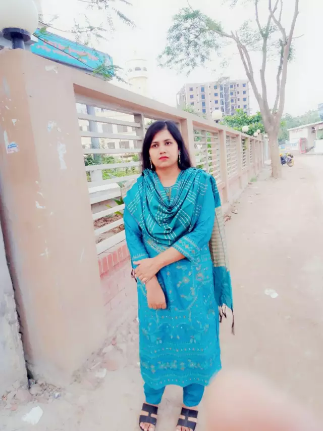 Posting on behalf my niece bhagni Looking for a Groom