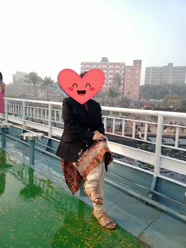 Widowno kids Looking for a groomfor myself in Dhaka