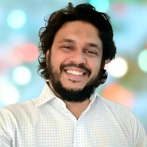 Architect own architectural firm seeking bride in Dhaka
