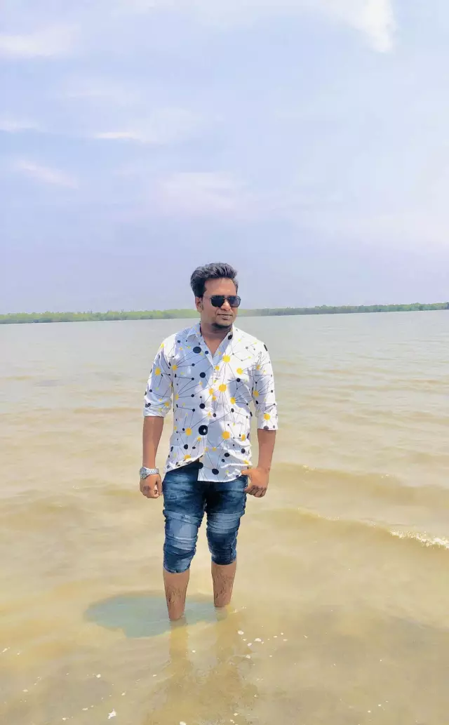 Private Job In IT Sector Zonal ISP seeking his bride in Dhaka