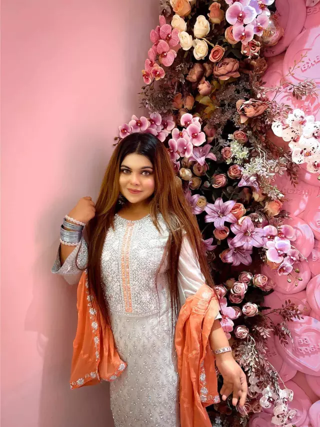 B.SC in fashion designing and technology with Entrepreneur seeking groom