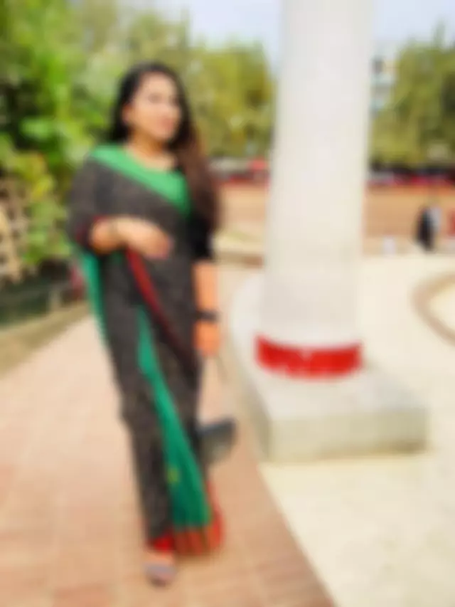Looking for groom for my Younger sister Azimpur settled in Dhaka