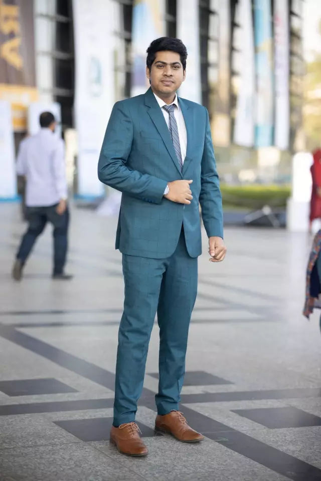 Working as Credit Analyst under Credit Risk Management Division at Eastern Bank Ltd, Gulshan seeking bride in Dhaka
