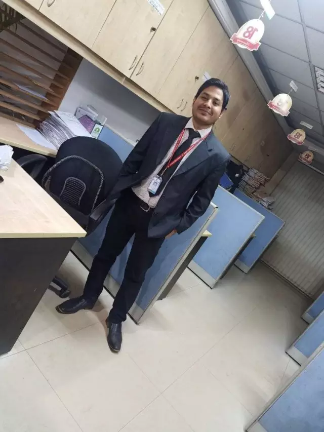 Looking for Bride on behalf of my cousin working in a reputed shariah based private commercial bank 