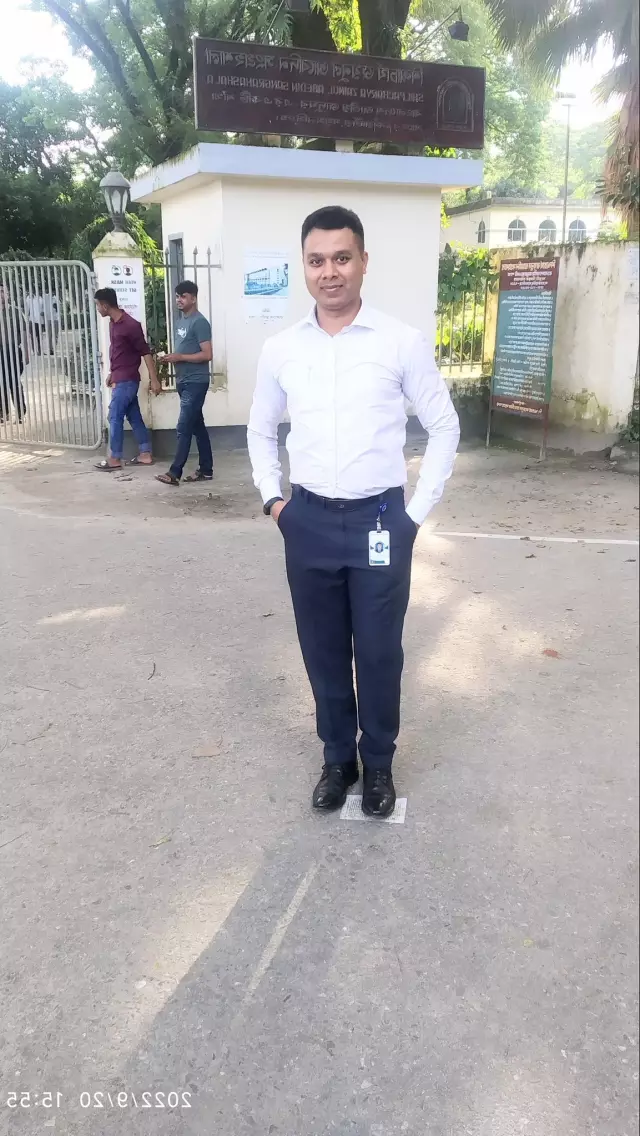 Senior Executive Officer, Training Department seeking bride in Dhaka