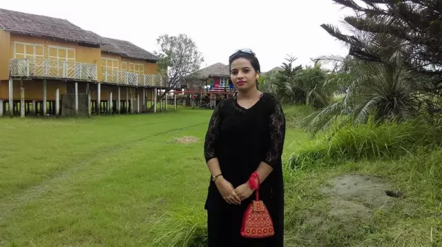 Very Short Divorce BBS from Uttara Town College searching for groom