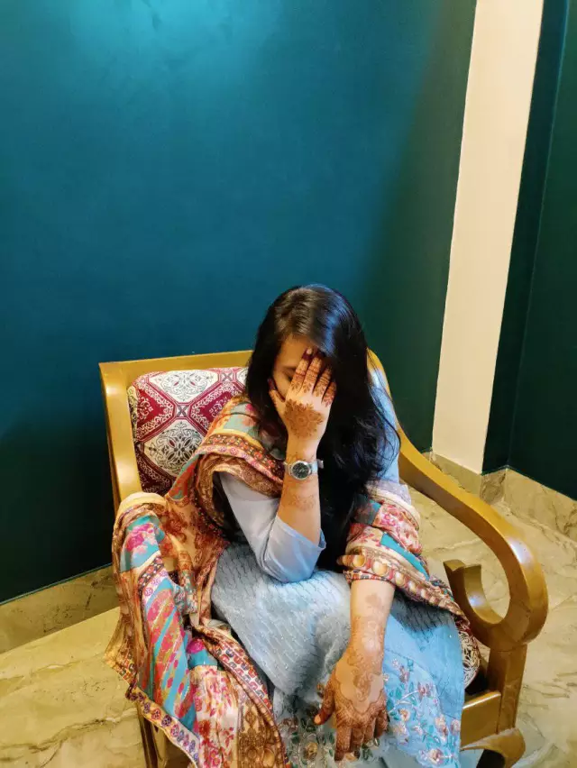 The bride was born, grew up, worked in Chittagong, she wants to stay here, so it is better if the husband lives in Chitt