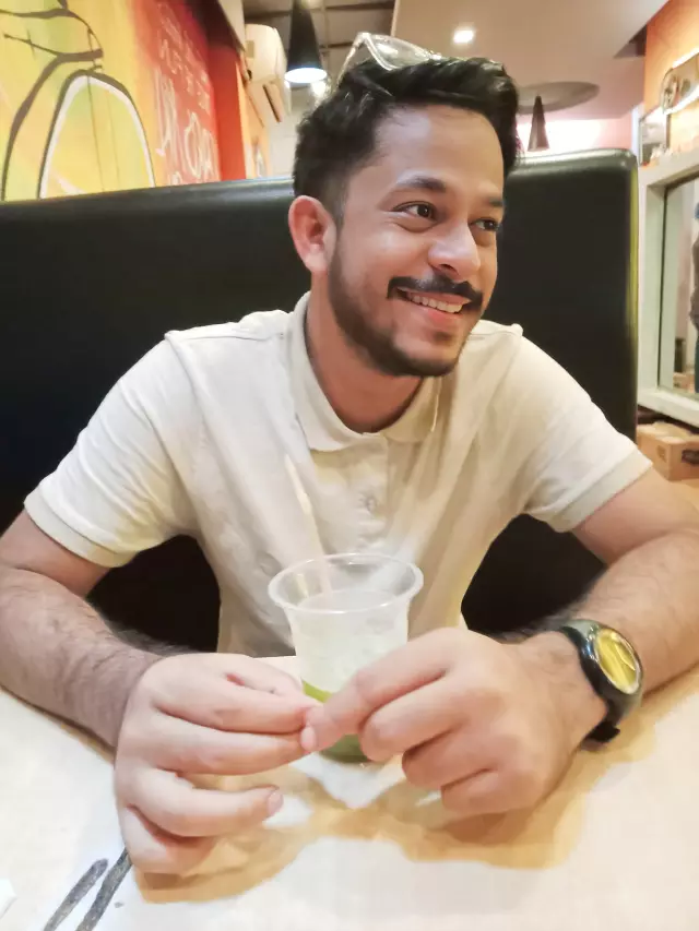 Looking for a life partner for myself, who will make my life easy and enjoyable