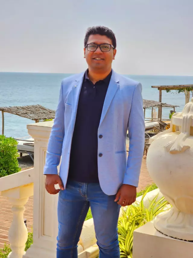 Working on industrial safety for a reputed MNC at mid-management level, Dhaka searching bride 