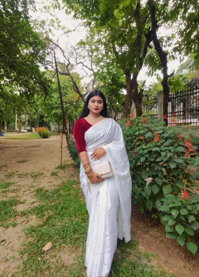  Looking for a Hindu groom for my friend